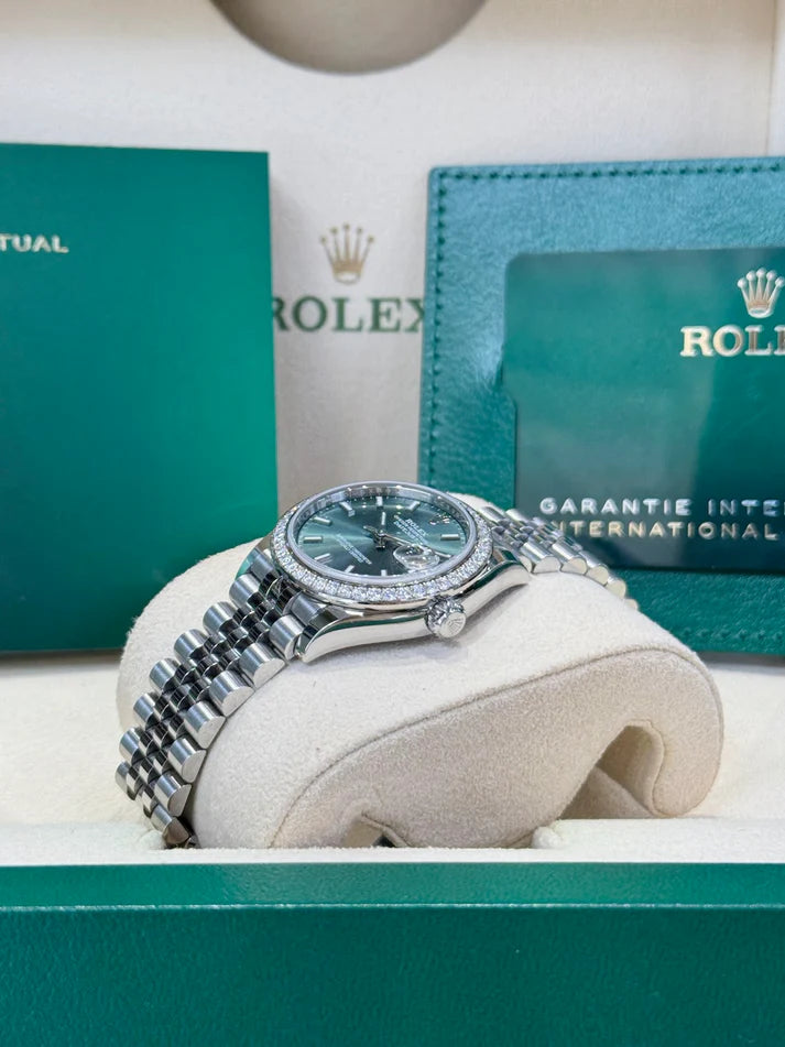 Rolex Datejust m278384RBR-0021/0022 Mint Green 31mm Dial Oyster Watch - Image 5