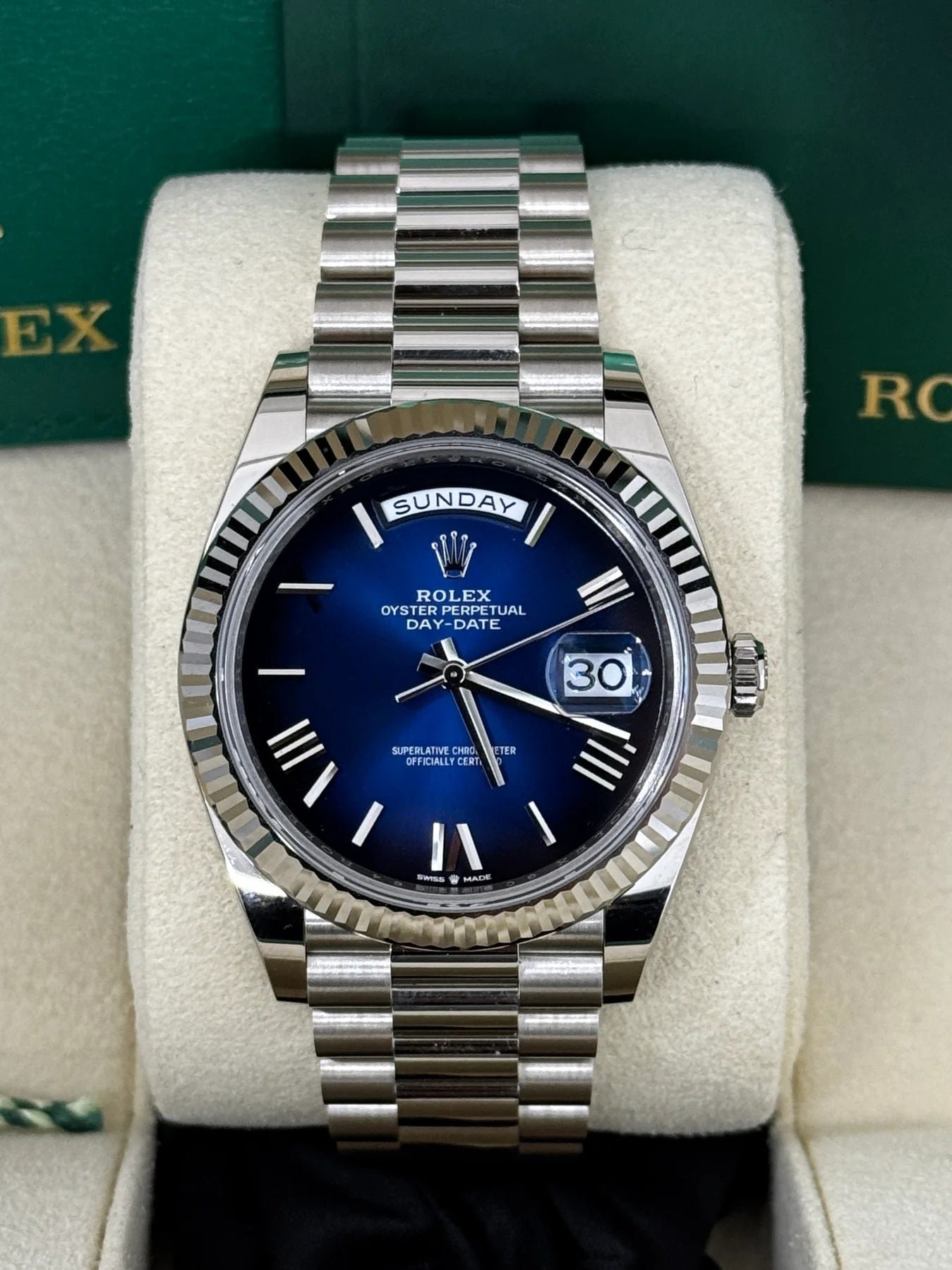 Rolex Day-Date President 40mm Platinum Blue Roman Ombre Dial - 228236 - Image 2