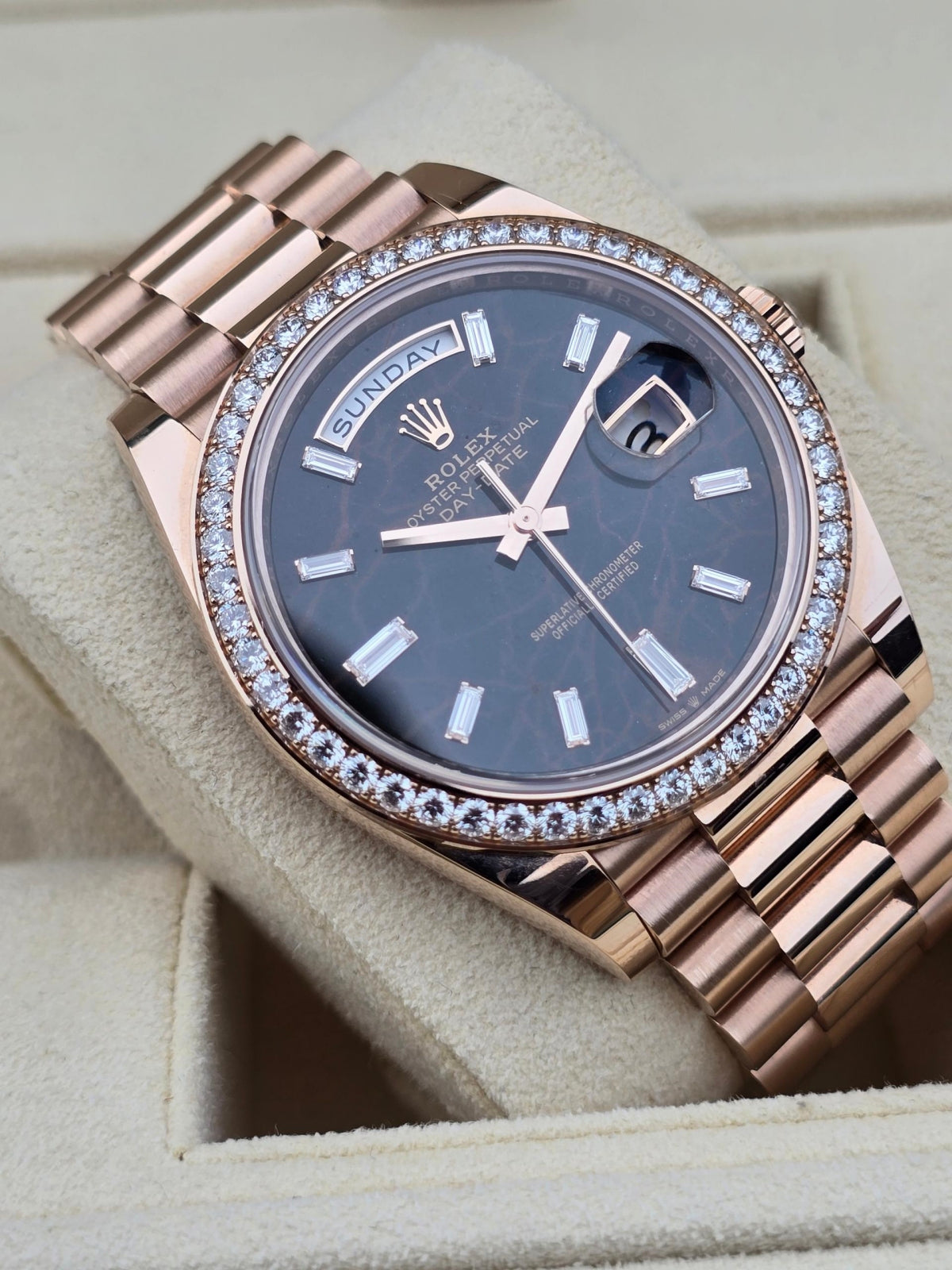 Rolex Day-Date 40mm Eisenkiesel / Diamonds Dial 228345rbr-0016 - Image 9