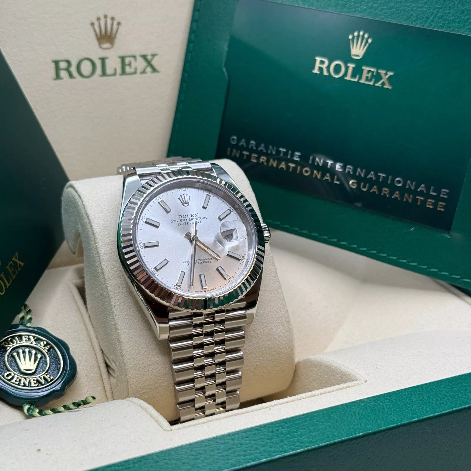 Rolex Datejust 41mm 126334 Silver Index Jubilee Stainless Steel Mens Watch - Image 7