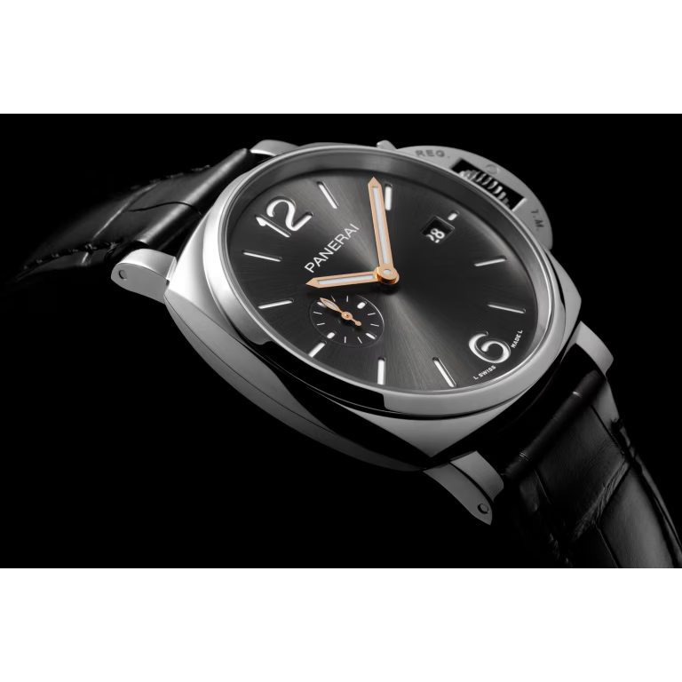 Panerai Luminor Due 42mm PAM01250 - Image 4