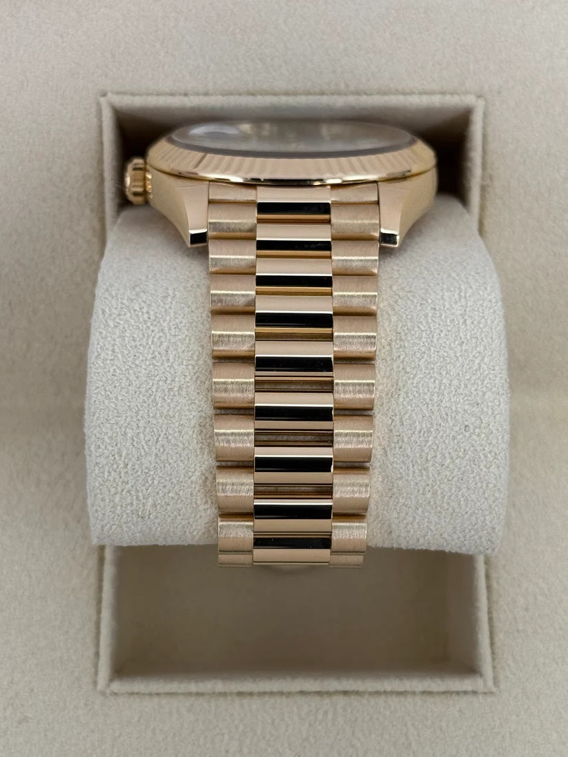 Rolex Day-Date 40mm Yellow Gold President Mother of Pearl Diamond Baguette Dial - 228238 - Image 5