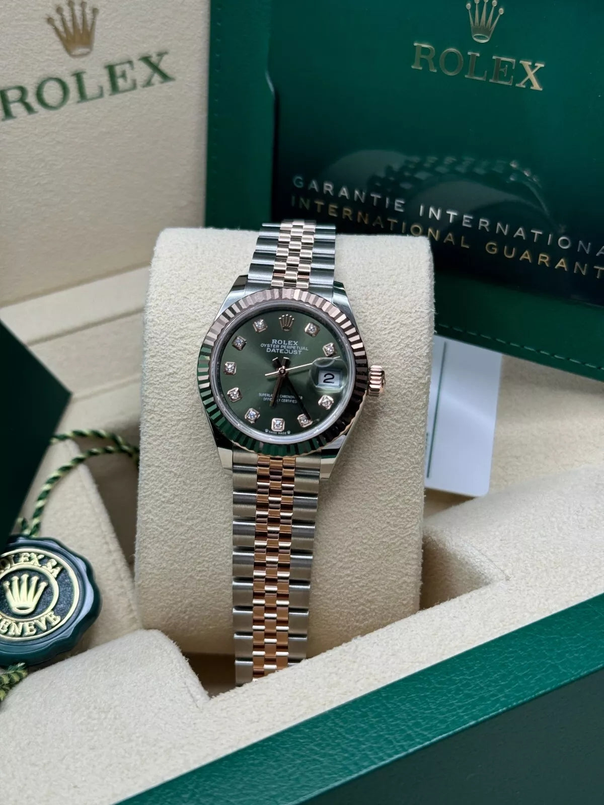 Rolex Lady-Datejust 28mm 279171 Green Diamond Oyster Stainless Steel and Rose Gold - Image 4