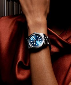 Alternative view of TUDOR Black Bay 39mm Blue Dial Men's Automatic Bracelet Watch M79660-0002