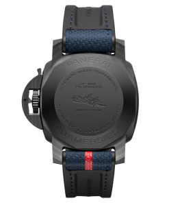 Alternative view of Panerai  Submersible Luna Rossa Carbotech�?42mm PAM01563