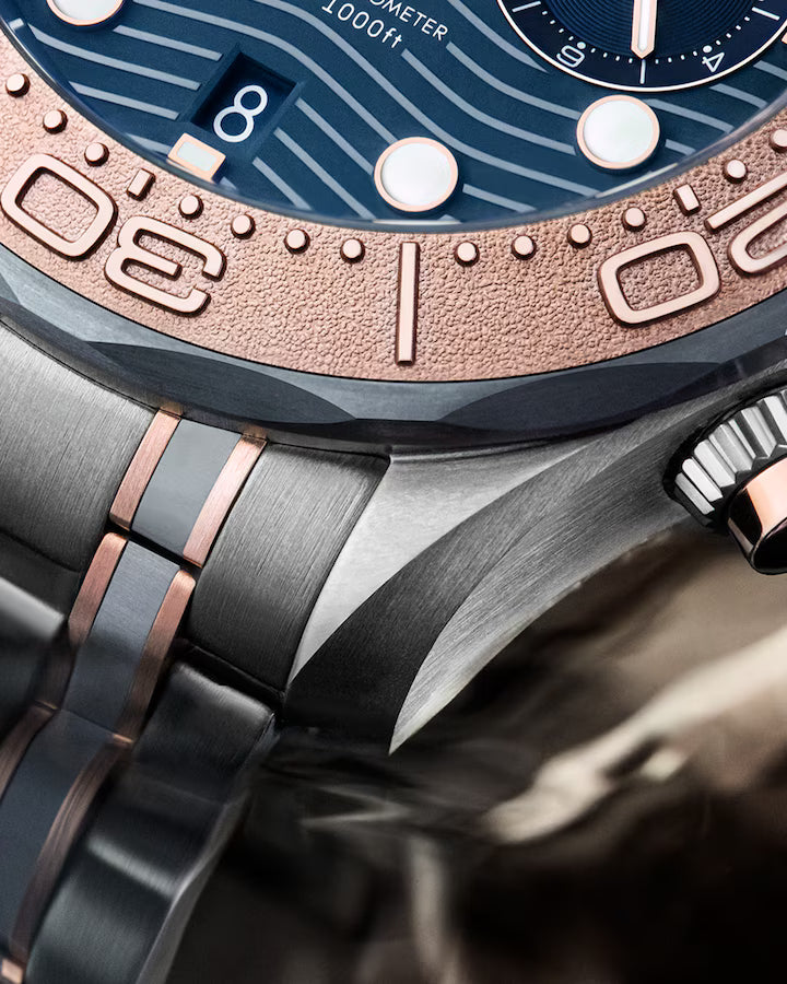 Omega Seamaster Diver 300M 44mm Blue Dial Titanium �?tantalum �?Sedna�?18k Rose Gold Bracelet 210.60.44.51.03.001 - Image 3