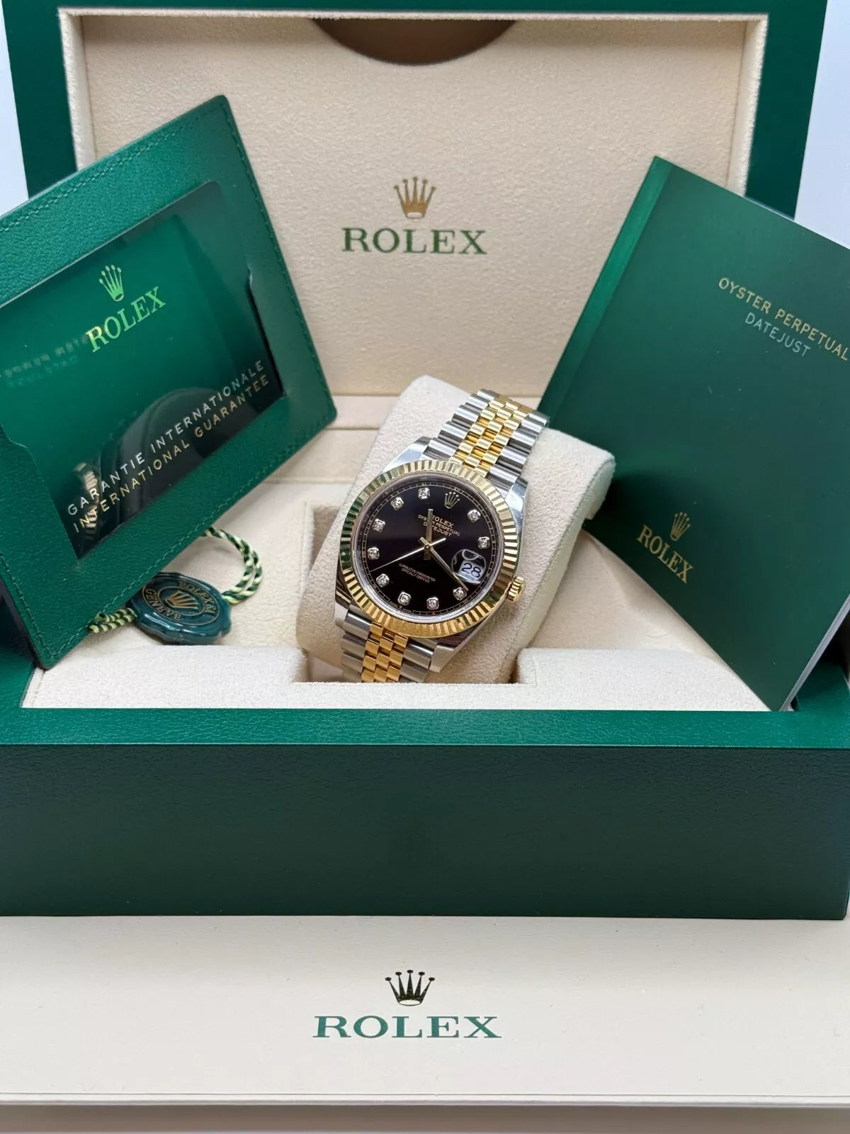 Rolex Datejust 36mm 126233 Custom Black Dial Jubilee Bracelet Watch - Image 15