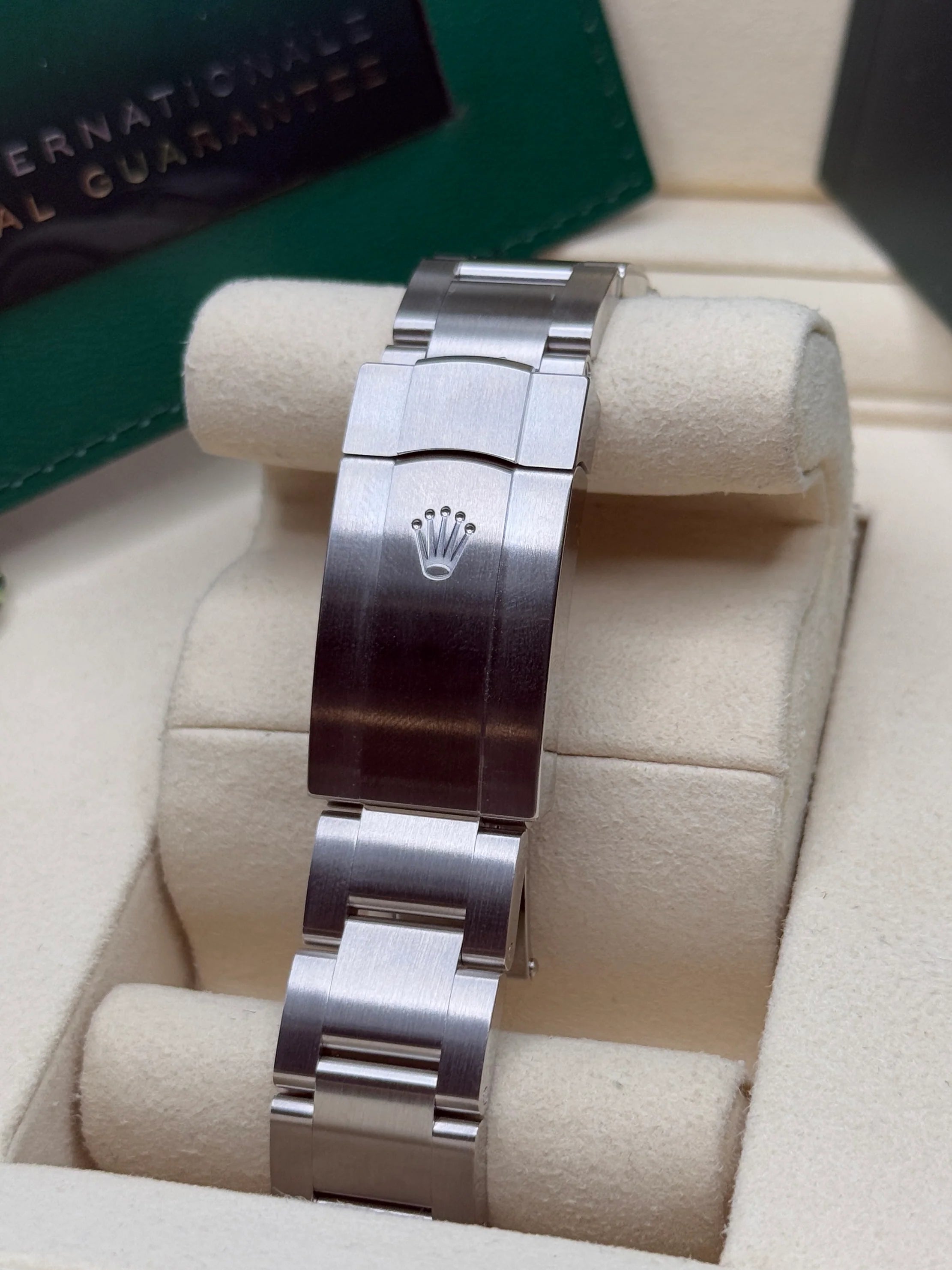 Rolex Oyster Perpetual 41mm 124300-0001 Stainless Steel Silver Index Dial Watch - Image 7