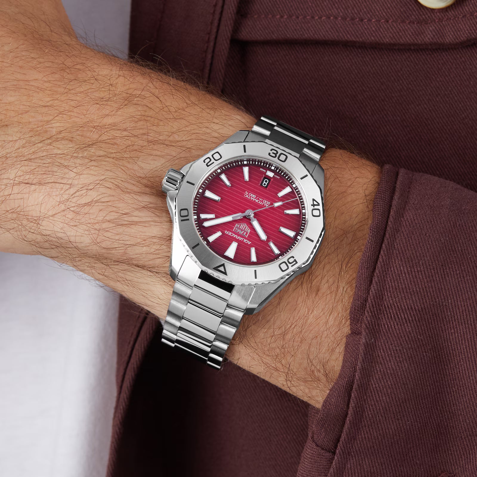 TAG Heuer Aquaracer Professional 200 40mm Mens Watch Red WBP2114.BA0627 - Image 6