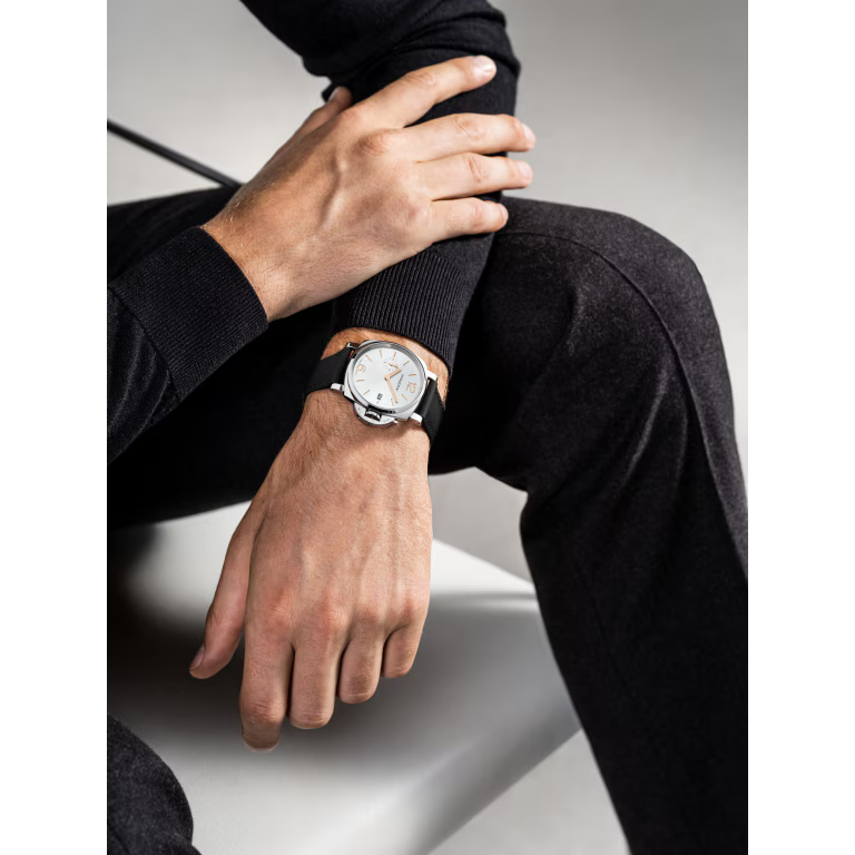 Panerai Luminor Due Prada Re-Nylon 42mm PAM01428 - Image 5