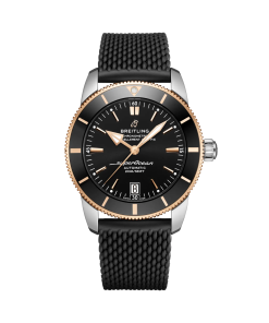 Breitling Superocean B20 42mm UB2010121B1S1