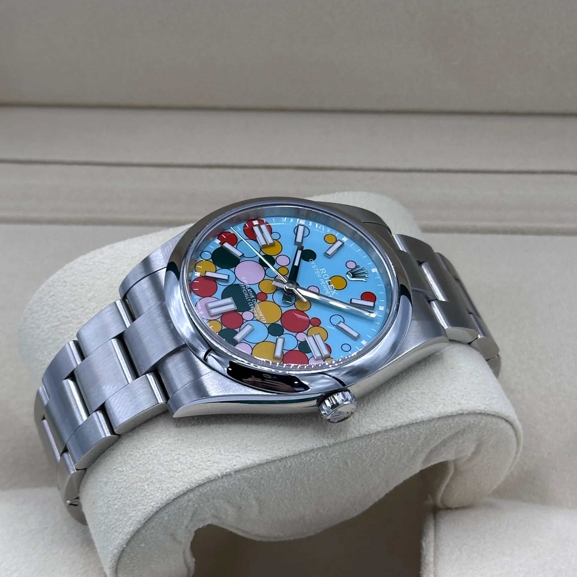Rolex 124300-0008 Oyster Perpetual 41mm Turquoise blue Celebration Dial - Image 2