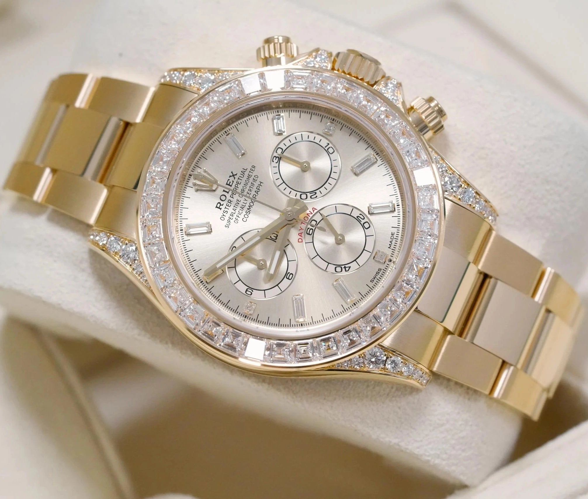 Rolex Cosmograph Daytona 126598TBR 40mm - Image 8