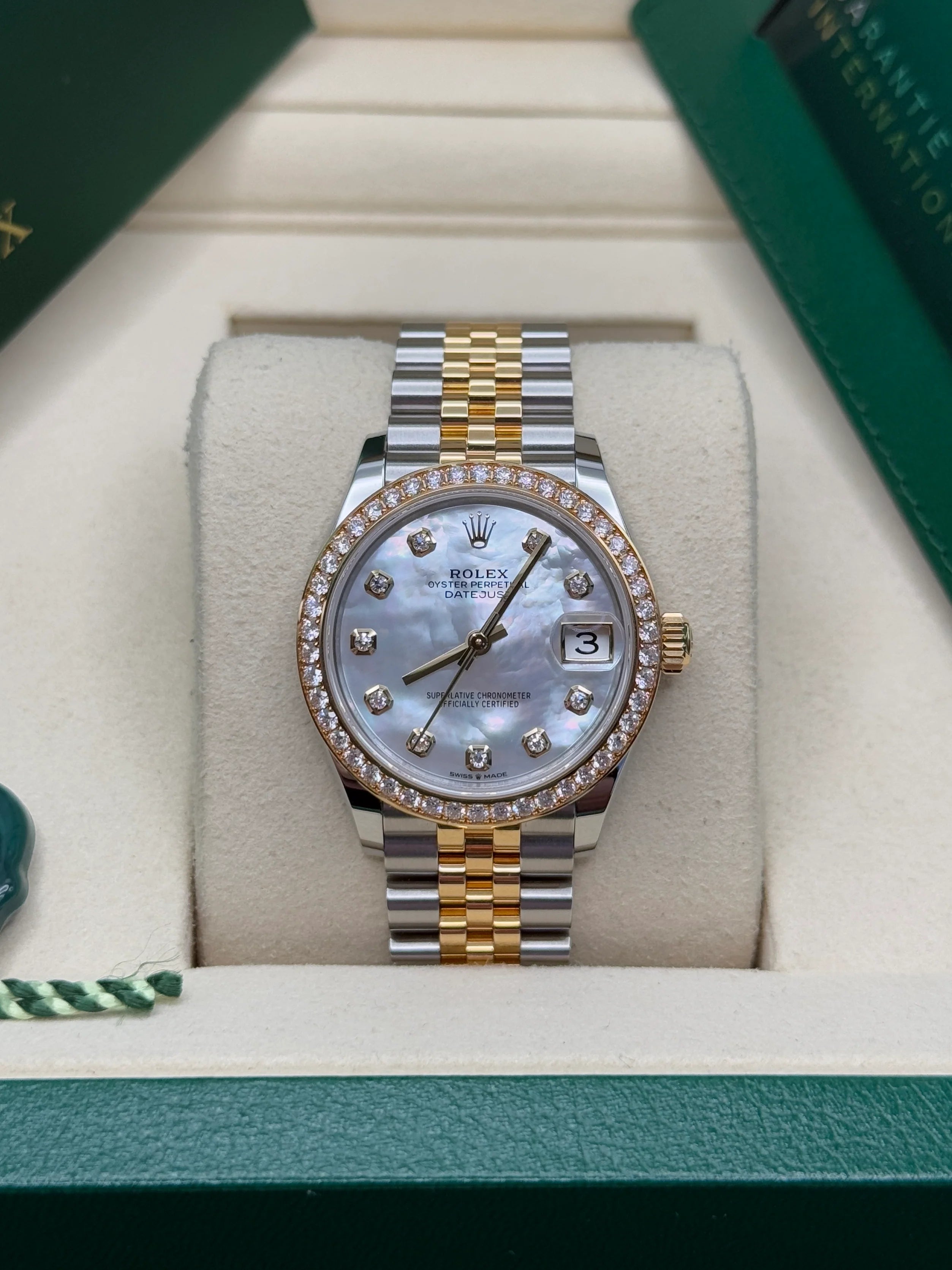 Rolex Datejust m278383-0027/0028 31mm Mother of Pearl Dial Oyster Bracelet - Image 3