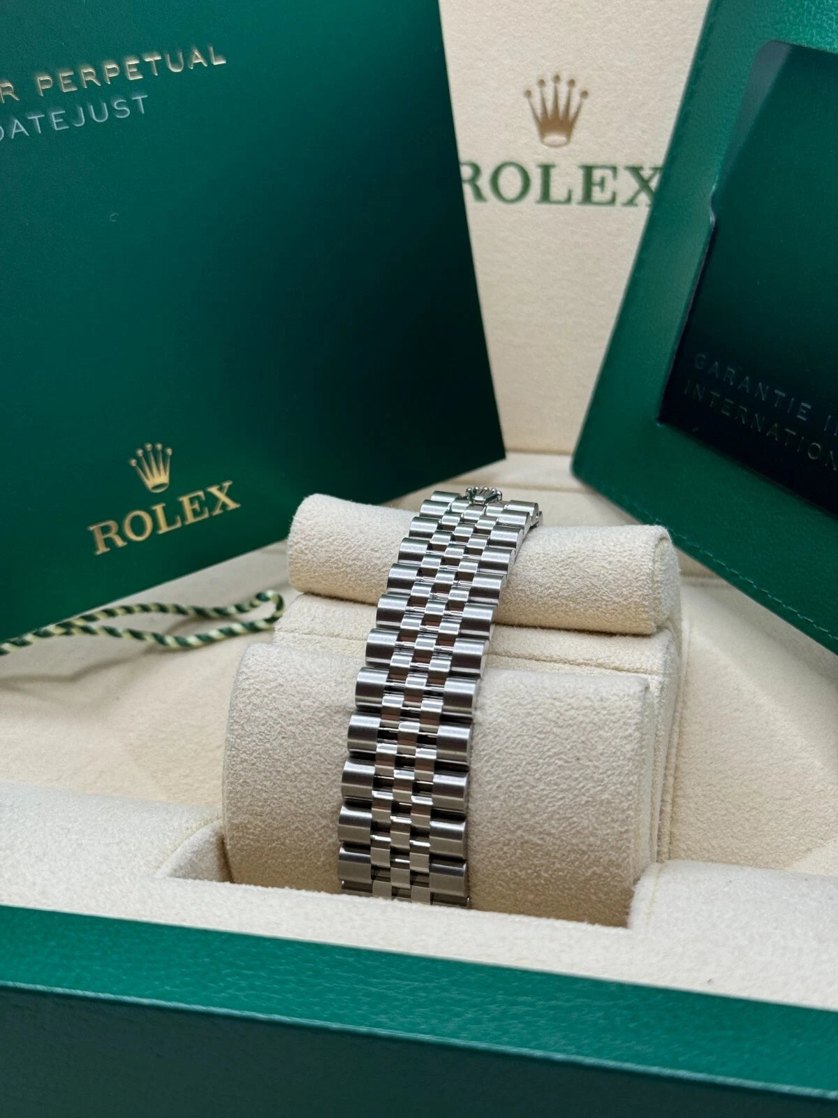 Rolex Datejust m278384RBR-0007/0008 Mother-of-Pearl 31mm Dial Oyster Watch - Image 9