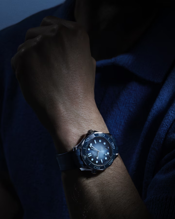 Omega Seamaster Diver 300M Chronometer 42mm Summer Blue Watch 210.32.42.20.03.002 - Image 3