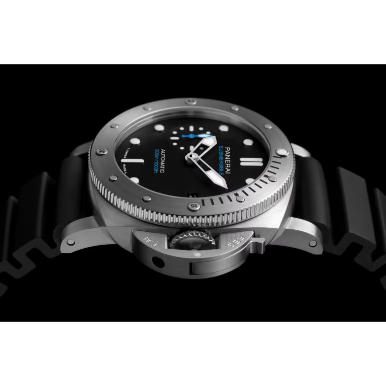 Panerai Submersible 42mm PAM02973 - Image 4