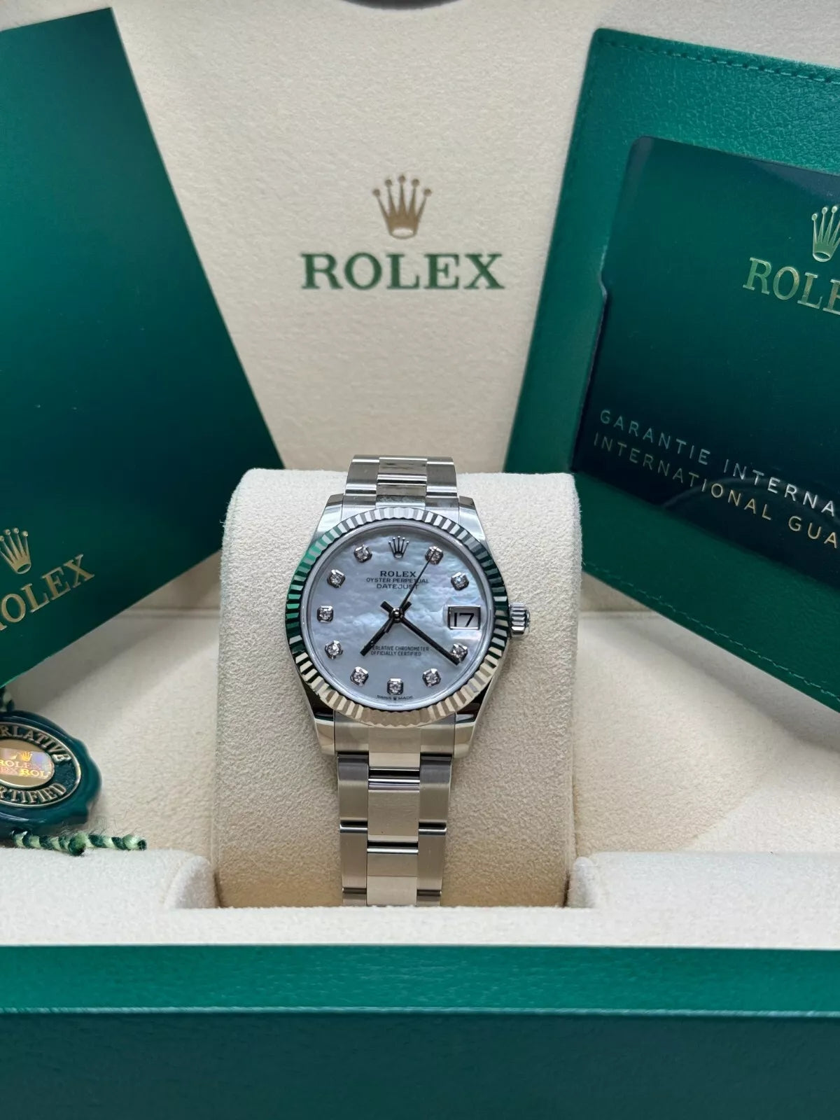 Rolex Datejust m278274-0005/0006 31mm Mother-of-Pearl 31mm Dial Oyster Watch - Image 2
