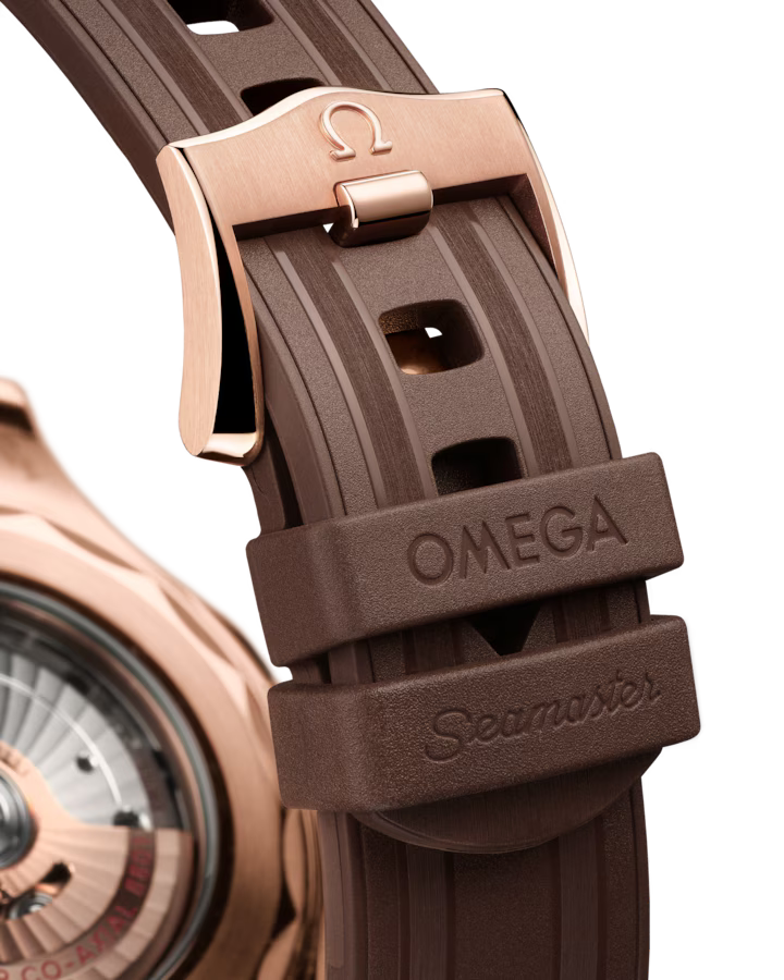 Seamaster Diver 300M Sedna Gold Master Chronometer 42mm 210.52.42.20.04.001 - Image 4