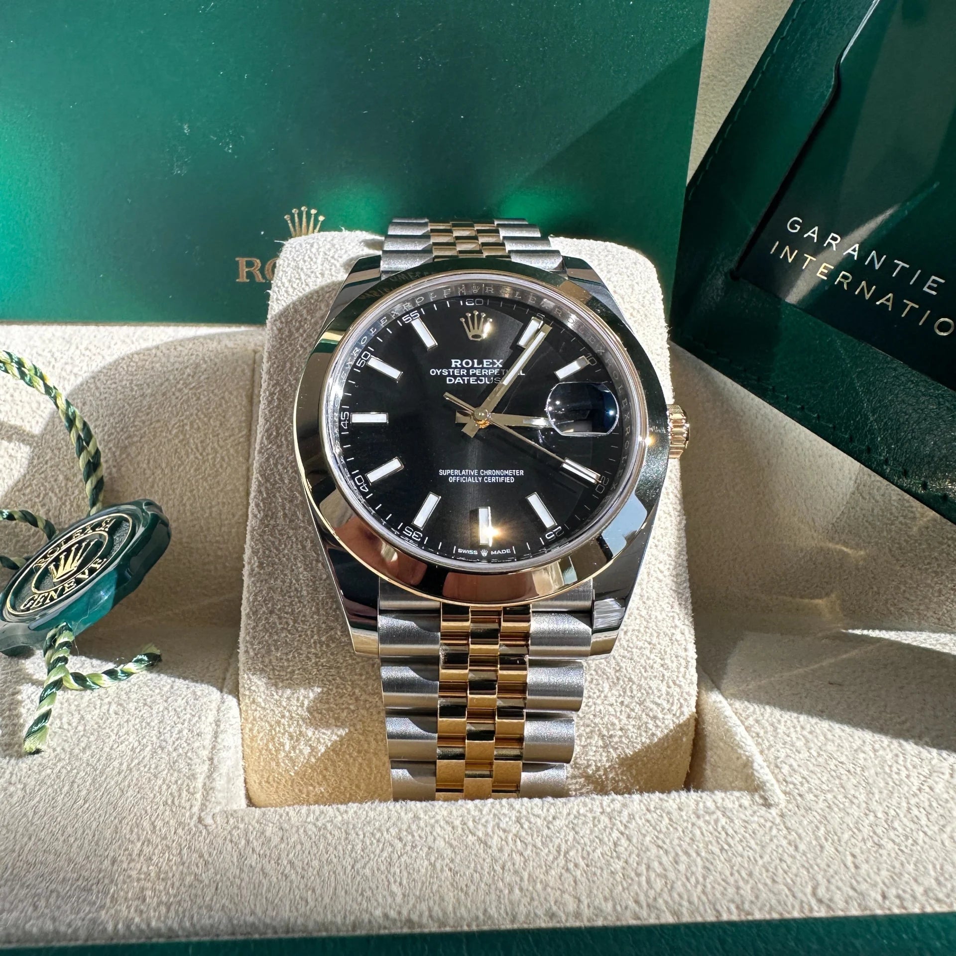 Rolex Datejust 41mm 126303 Black Index Jubilee 41mm Steel and Yellow Gold Mens Watch - Image 8