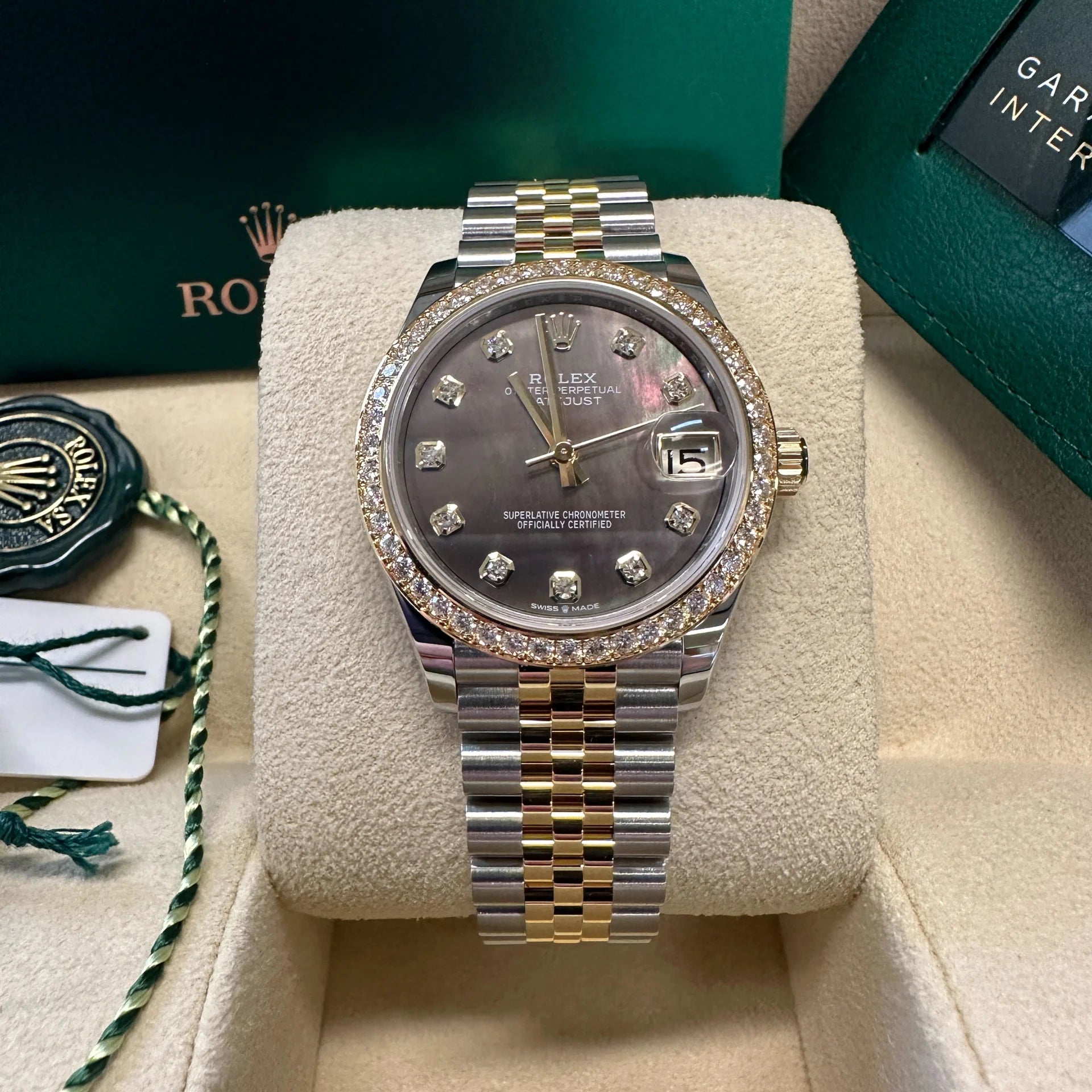 Rolex Datejust m278383-0023/0024 31mm Mother of Pearl Dial Oyster Bracelet - Image 3