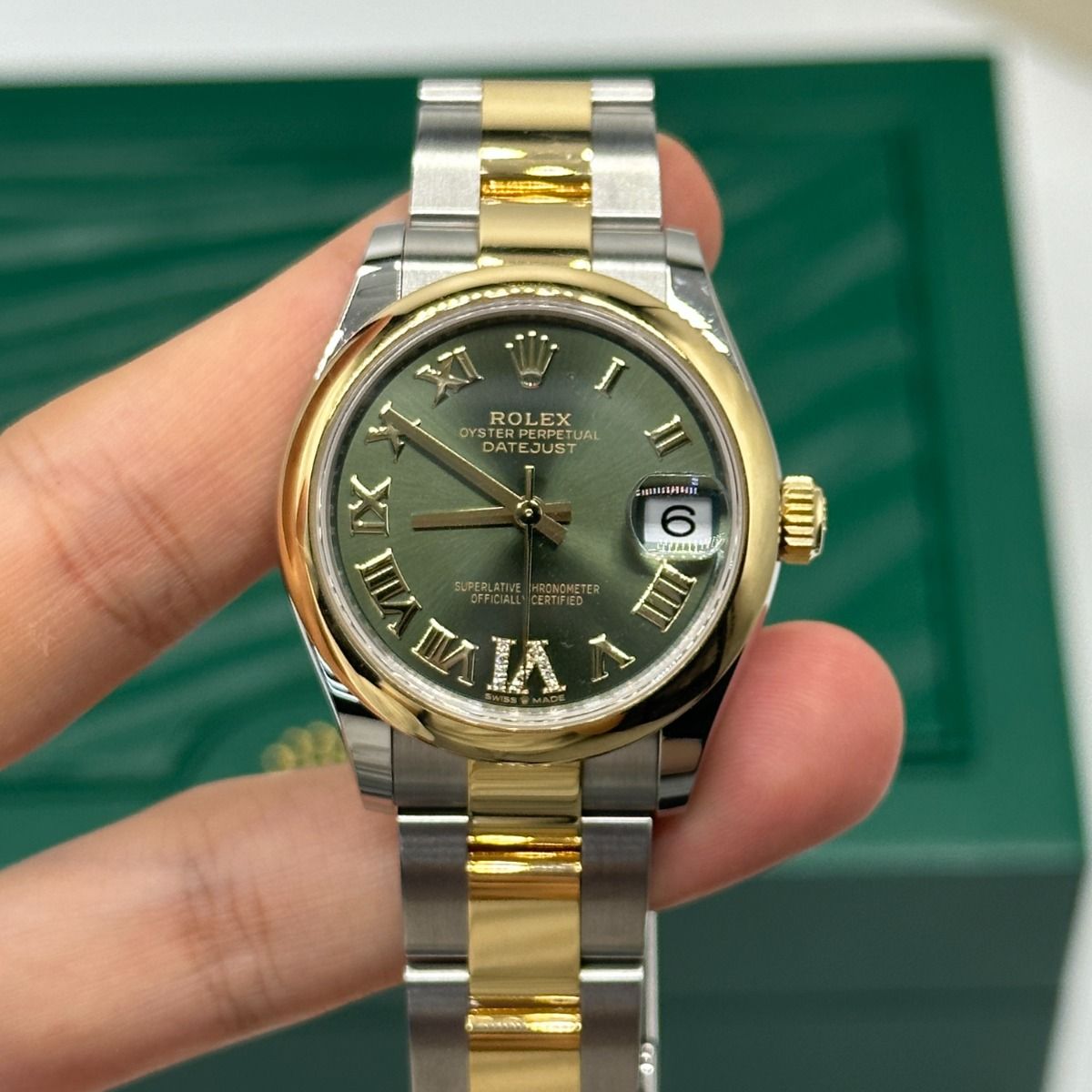 Rolex Datejust m278243-0015/0016 31mm Olive Green Dial Yellow Rolesor Oyster Watch - Image 9