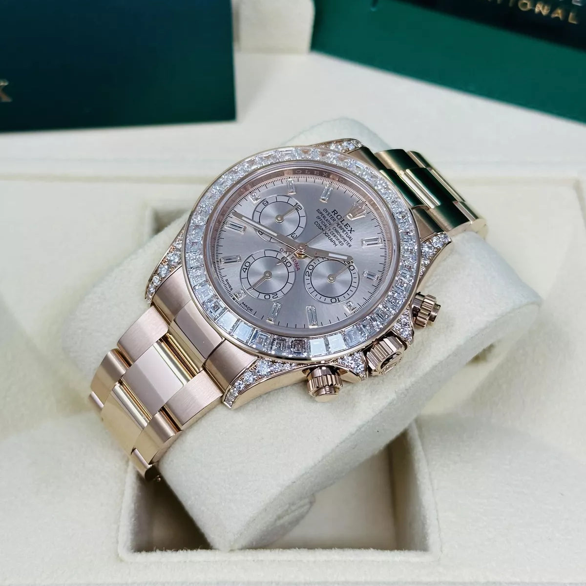 Rolex Cosmograph Daytona 126595TBR 40mm - Image 6