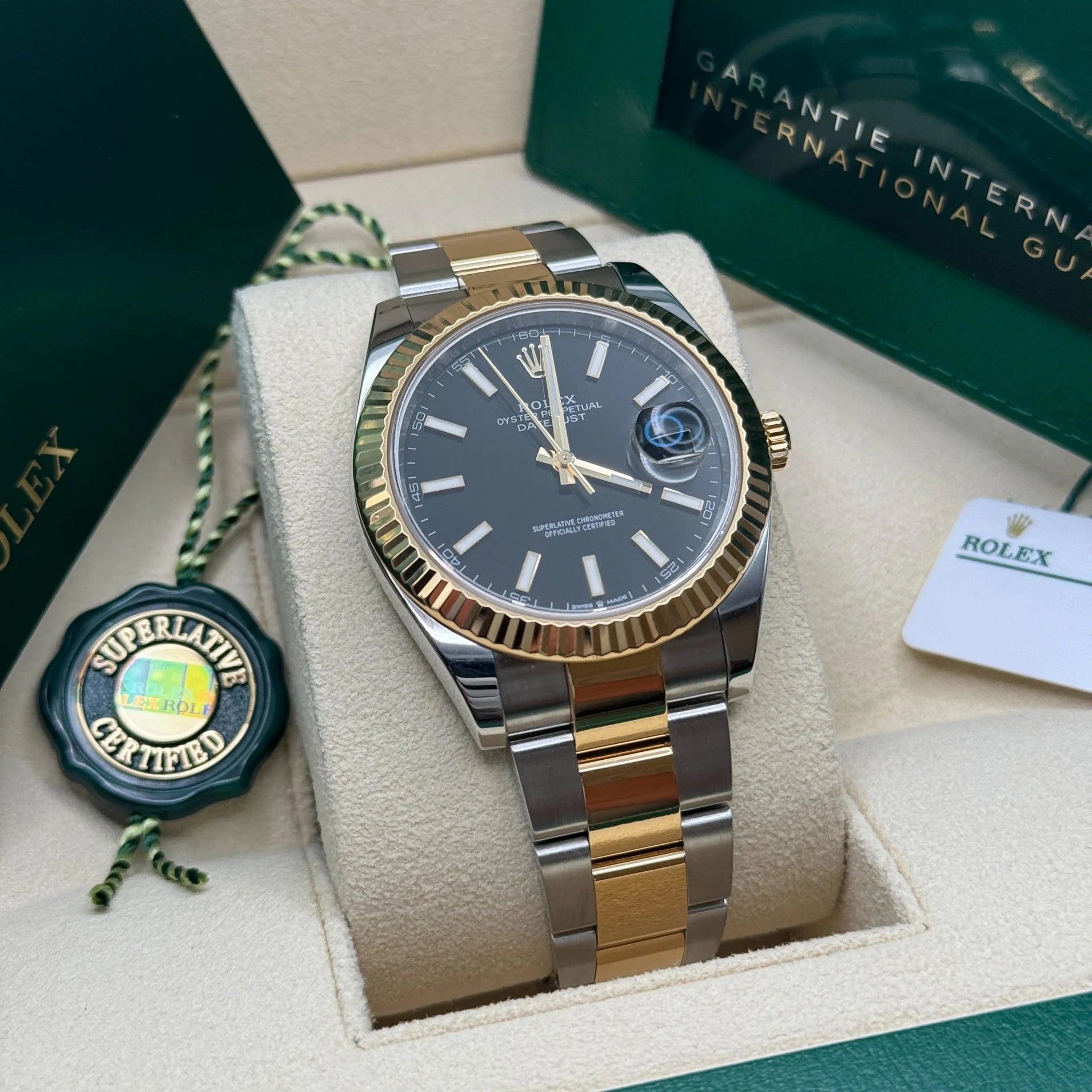 Rolex Datejust 41mm Two-Tone Yellow Gold Fluted Bezel Black Index Dial Jubilee - 126333 - Image 9
