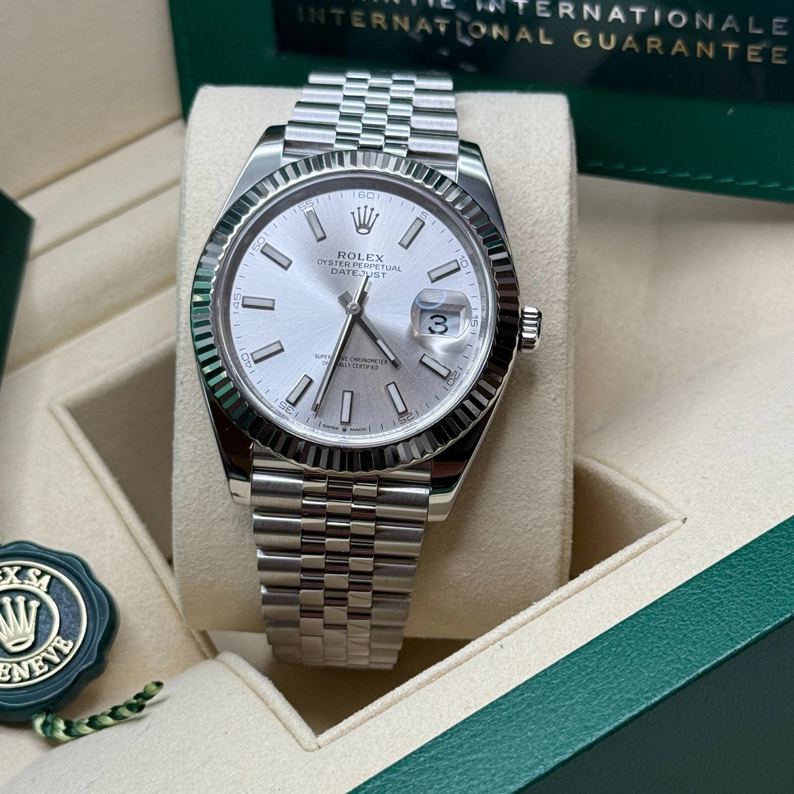 Rolex Datejust 41mm 126334 Silver Index Jubilee Stainless Steel Mens Watch - Image 11