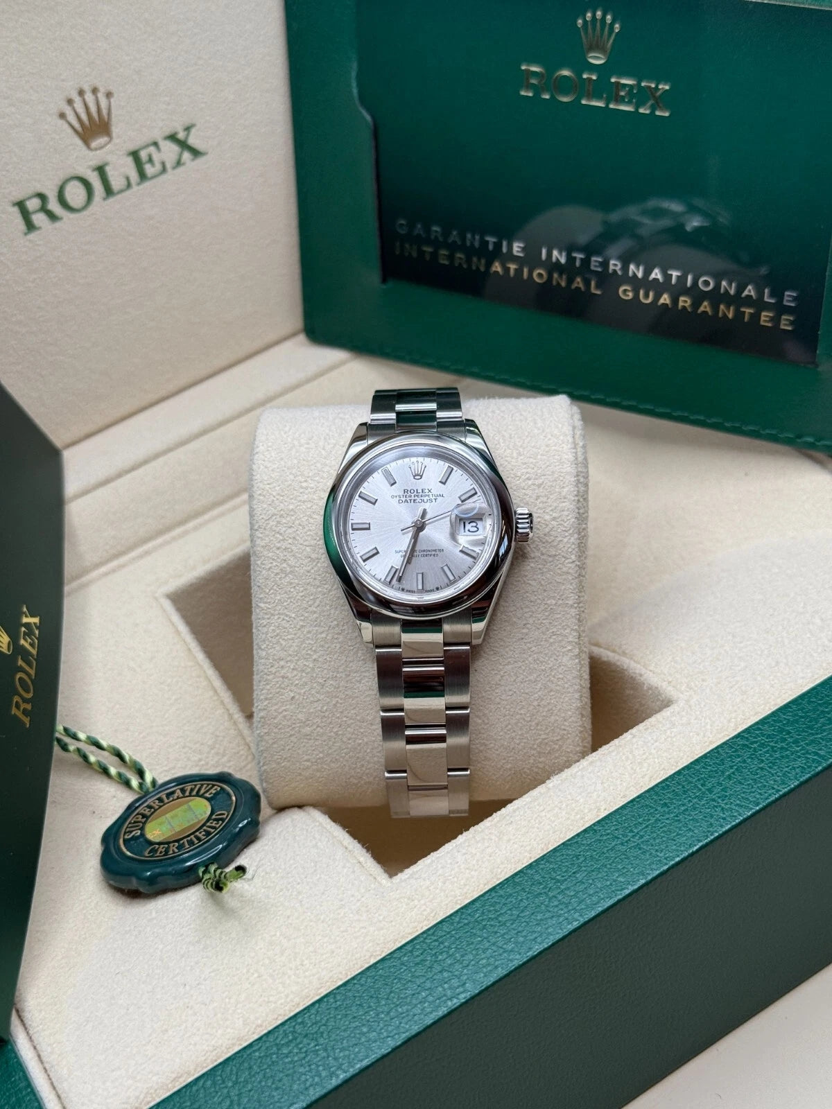 Rolex Lady-Datejust 28mm m279160 Oyster Perpetual Silver Dial Oyster Bracelet - Image 8