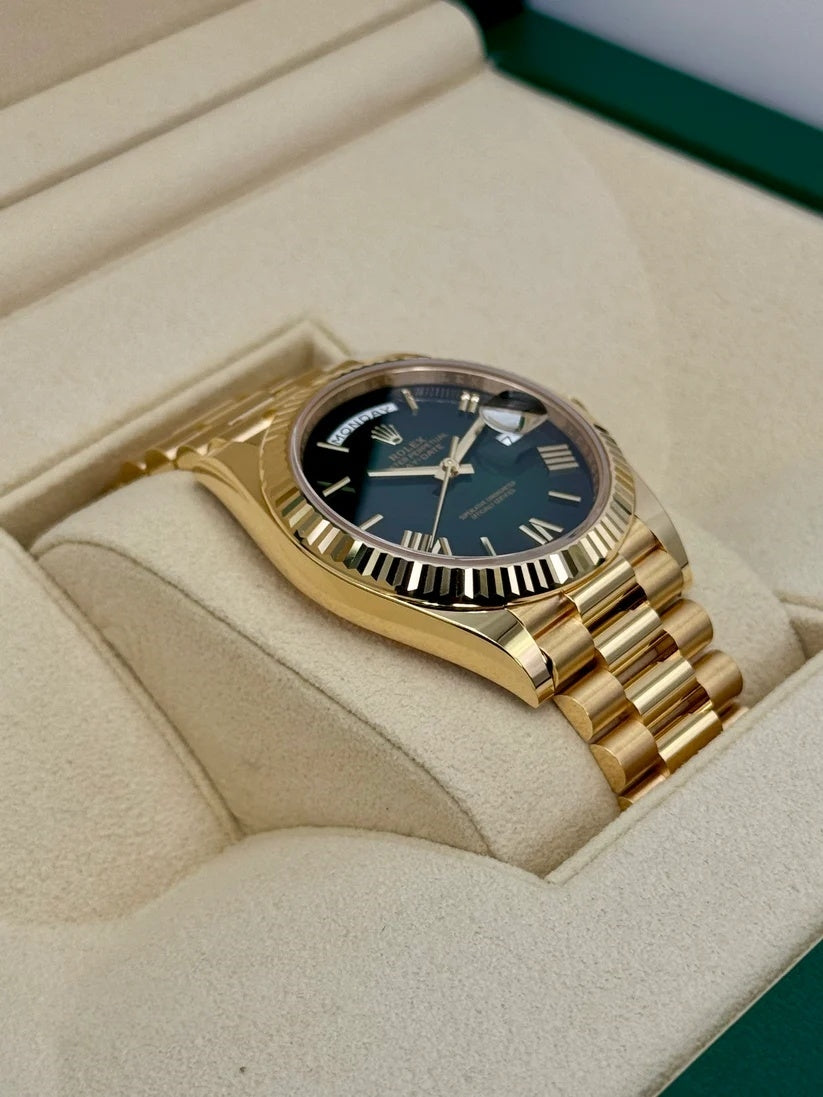 Rolex Yellow Gold President Day Date 40mm Green Roman Ombre Dial - 228238 - Image 3
