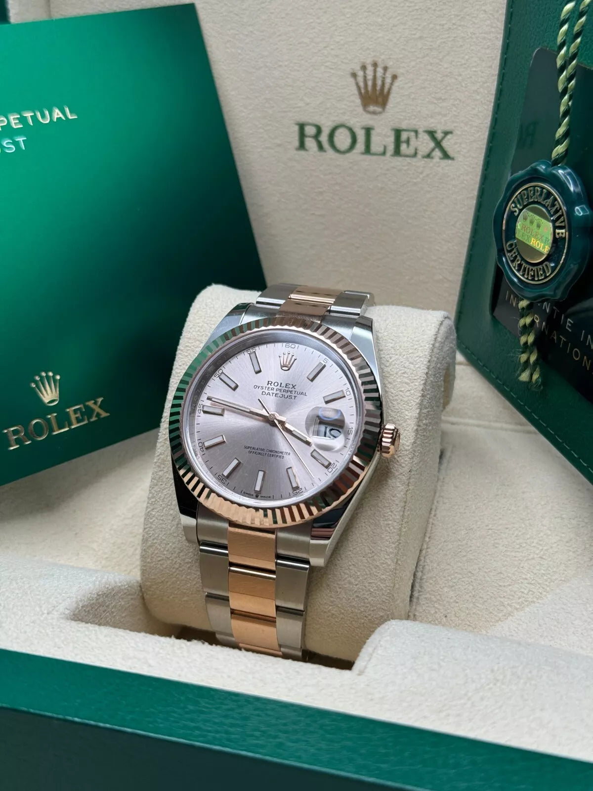 Rolex Datejust 41mm 126331 Sundust Index Oyster Steel and Everose Gold Watch - Image 9