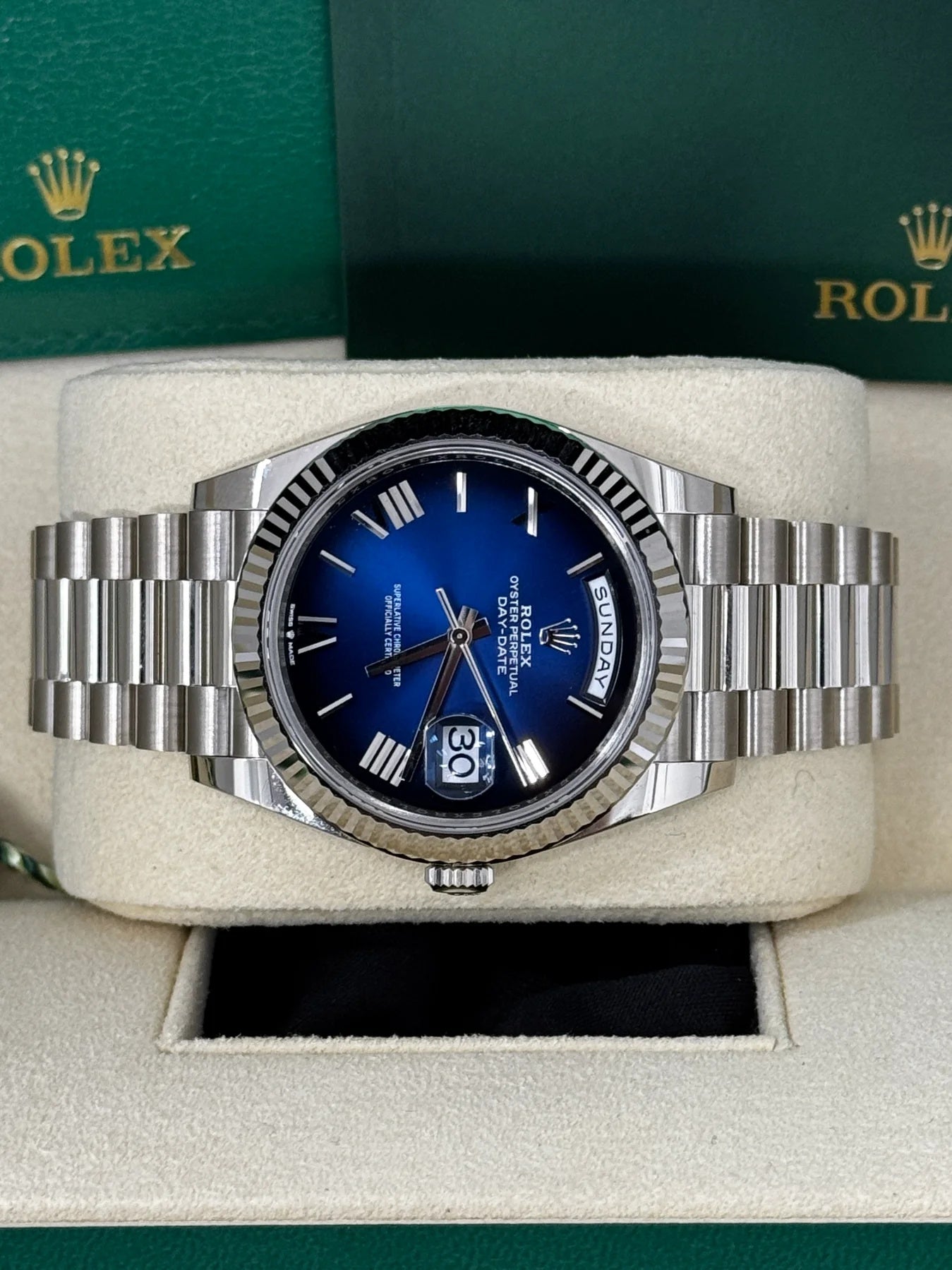 Rolex Day-Date President 40mm Platinum Blue Roman Ombre Dial - 228236 - Image 5