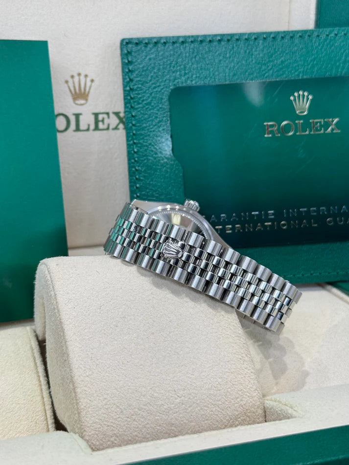 Rolex Datejust m278384RBR-0021/0022 Mint Green 31mm Dial Oyster Watch - Image 6