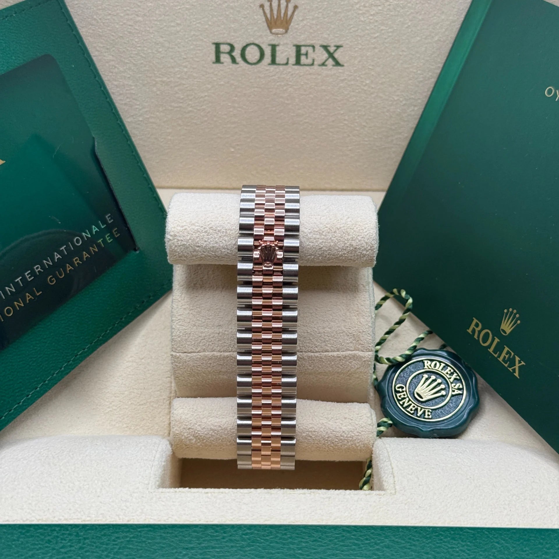 Rolex Datejust m278271-0005/0006 Rose 31mm Dial Oyster Bracelet Watch - Image 8