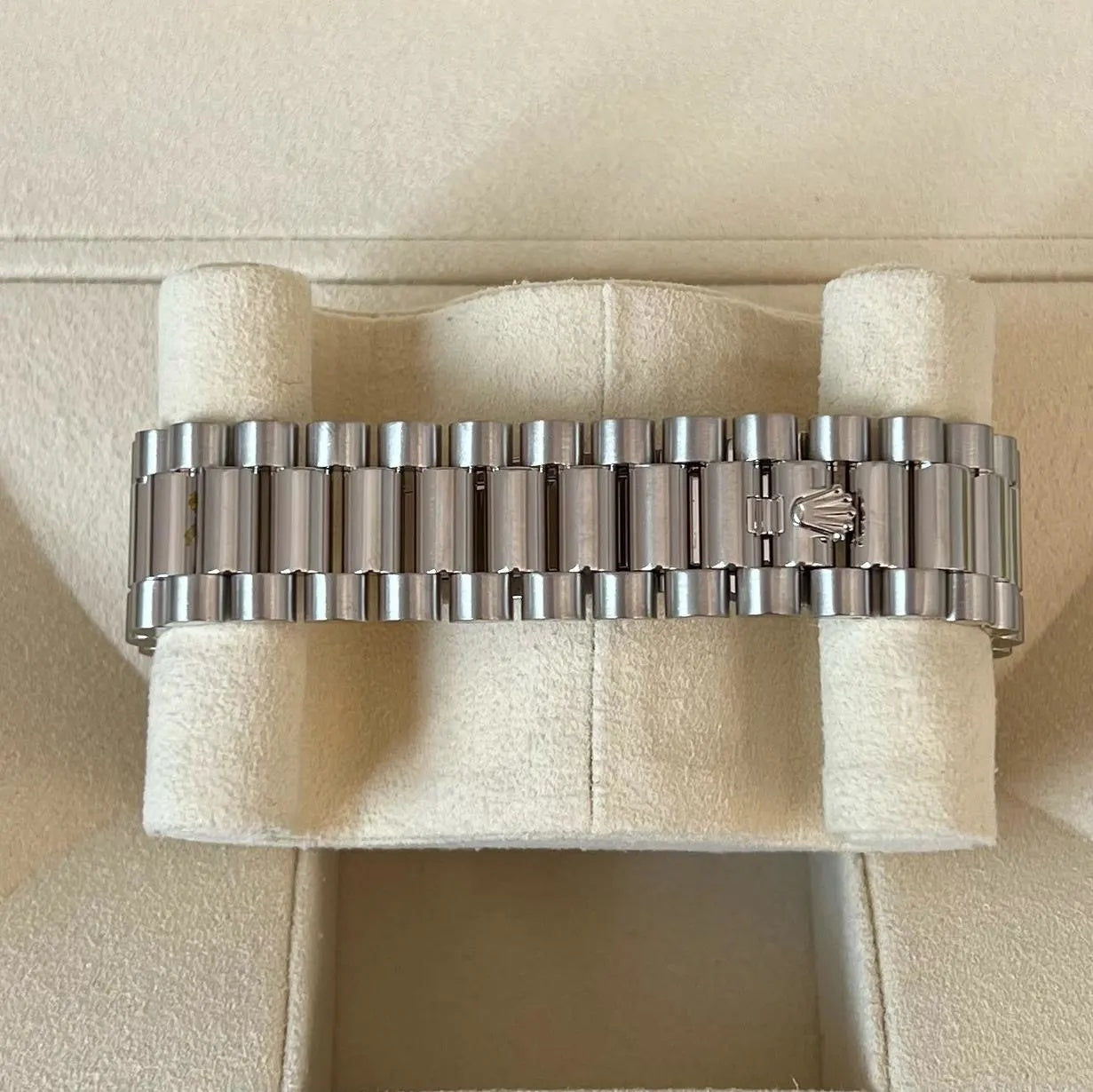Rolex 228349RBR-0036 Day-Date 40mm 18k White Gold Paved With Diamonds Watch - Image 7