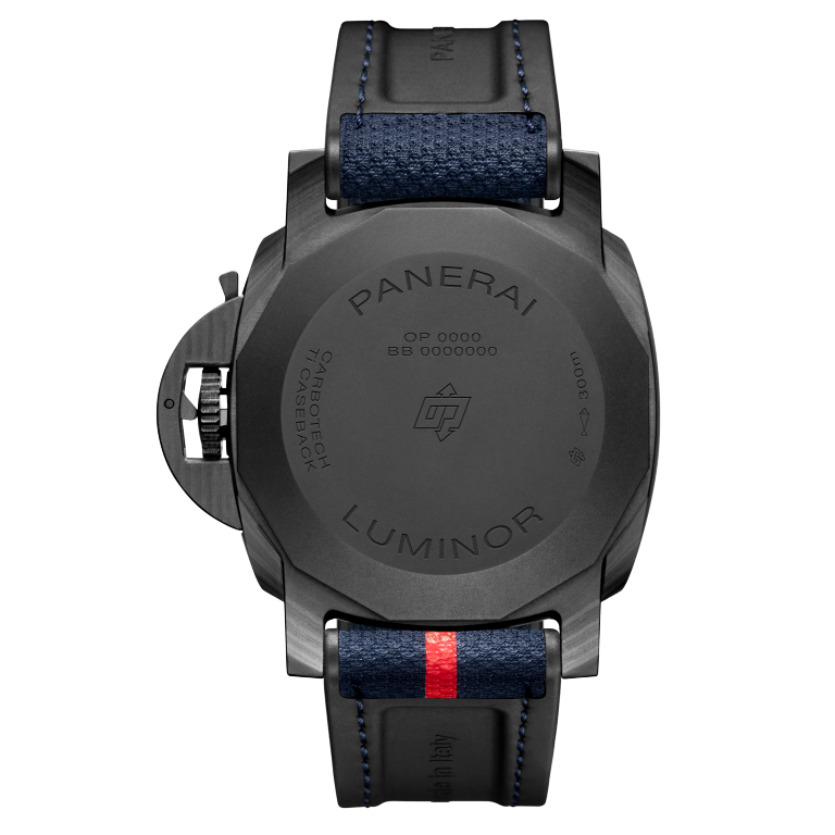 Panerai Luminor Marina Carbotech�?Luna Rossa 44mm PAM01529 - Image 3