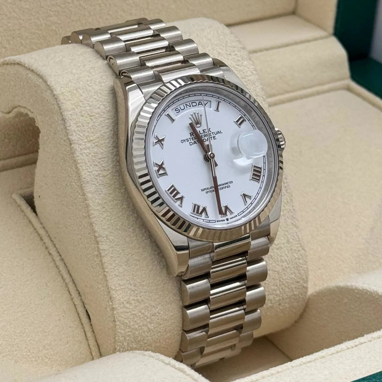 Rolex Day-Date M128239-0059 36mm - Image 3
