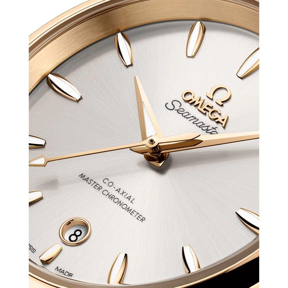 Omega Seamaster Aqua Terra Shades 34 mm Green Dial Stainless Steel and Moonshine�?18k Yellow Gold Bracelet 220.20.34.20.10.002 - Image 3