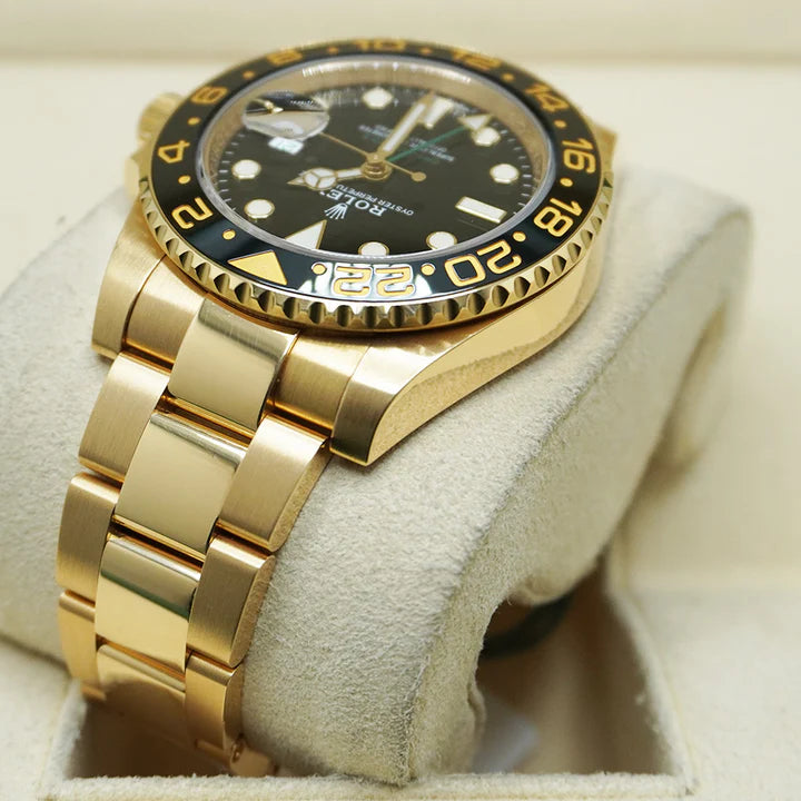 Rolex GMT Master II 116718LN 40mm - Image 2