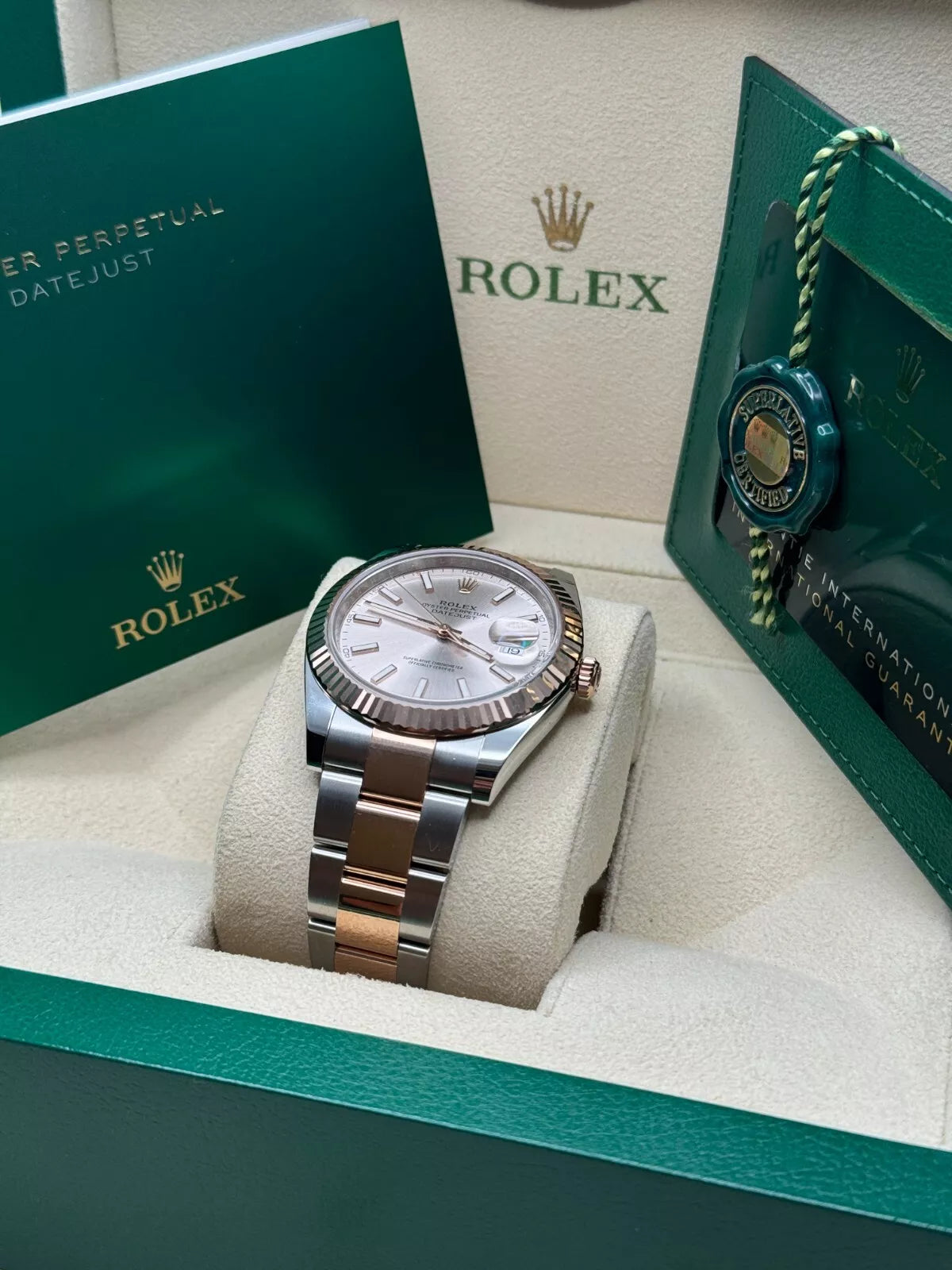 Rolex Datejust 41mm 126331 Sundust Index Oyster Steel and Everose Gold Watch - Image 10