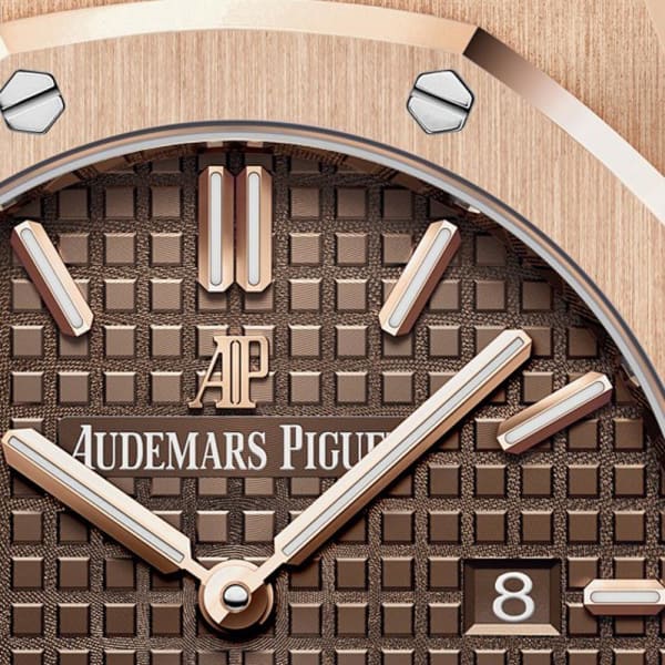 Audemars Piguet Royal Oak Quartz Ref. # 67650OR.OO.1261OR.01 - Image 5