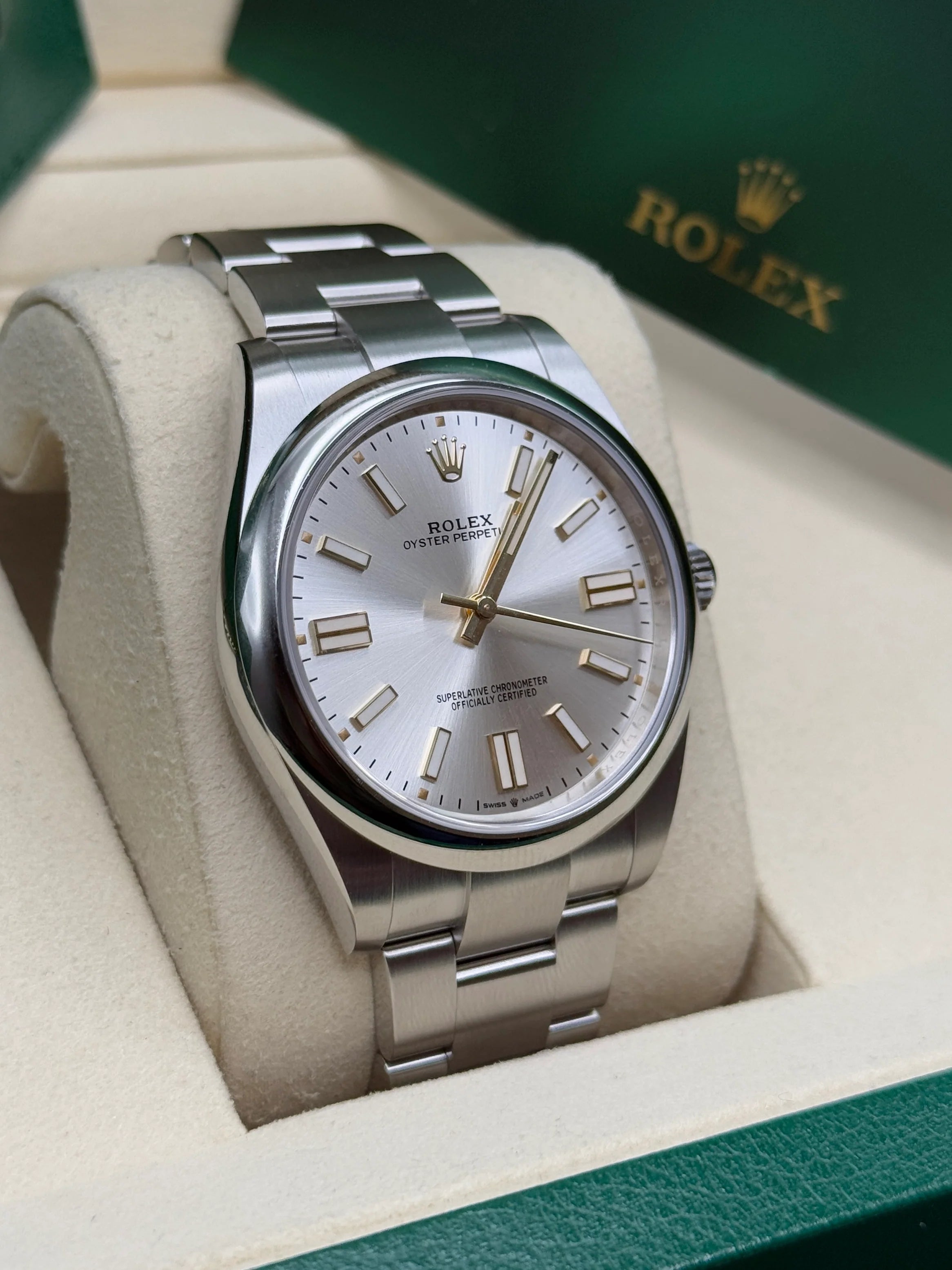 Rolex Oyster Perpetual 41mm 124300-0001 Stainless Steel Silver Index Dial Watch - Image 4