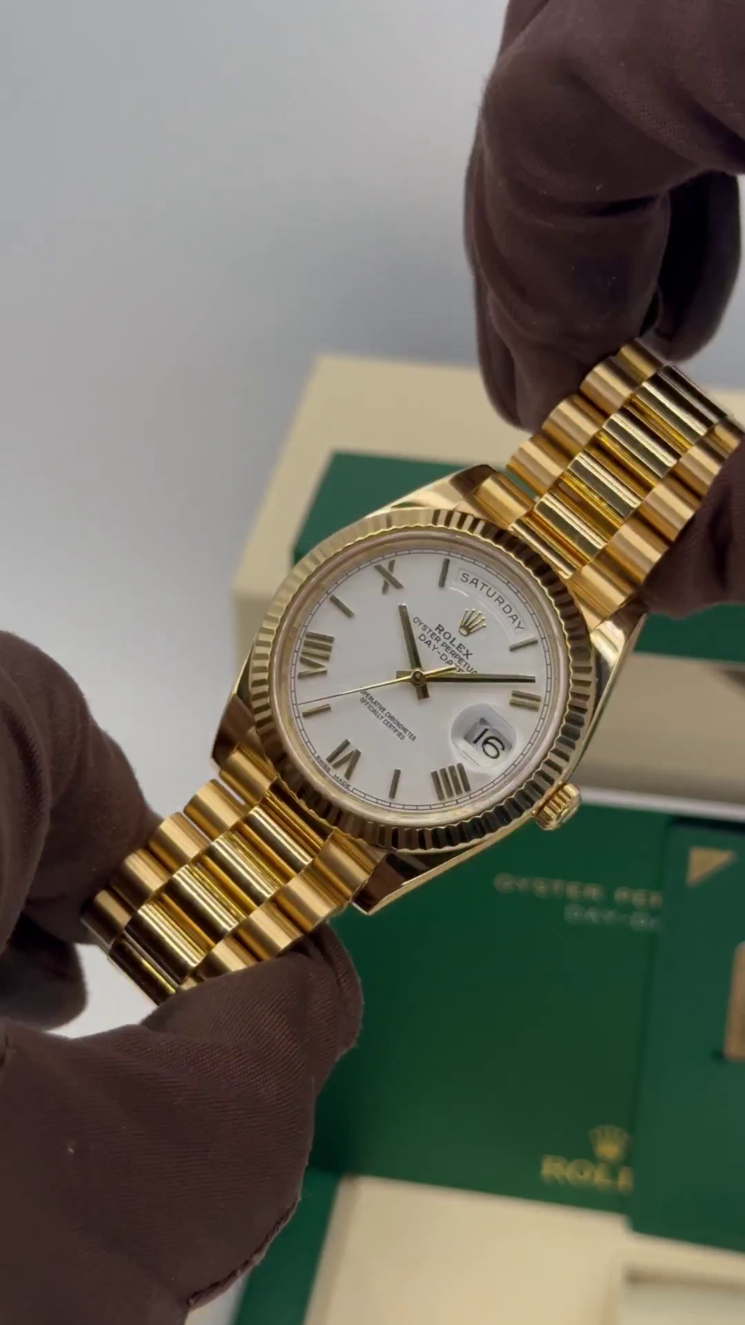 Rolex Day-Date President 40mm Yellow Gold White Roman Dial - 228238 - Image 9