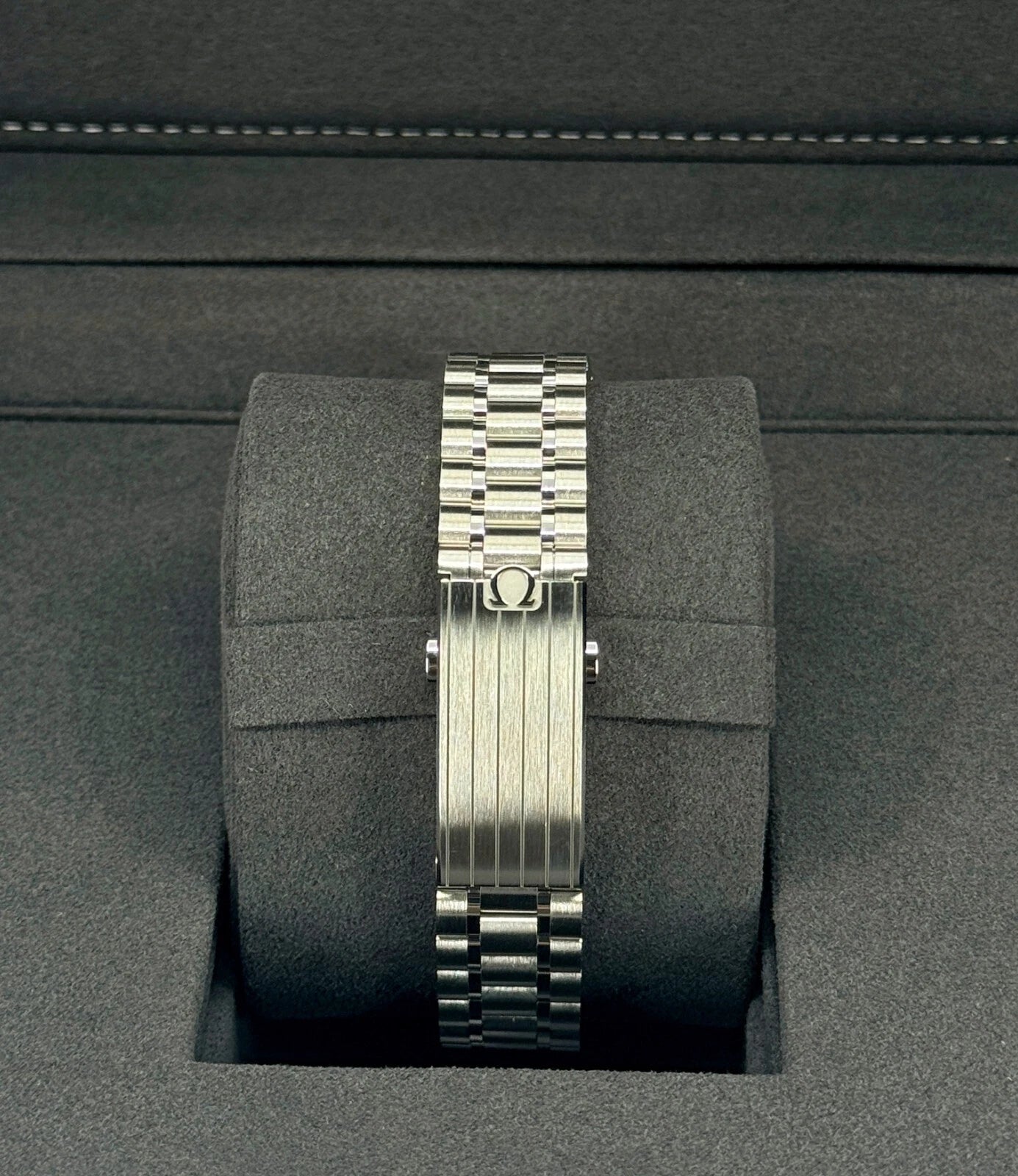 Omega Speedmaster Moonwatch Professional 42mm White Dial Stainless Steel Bracelet 310.30.42.50.04.001 - Image 8