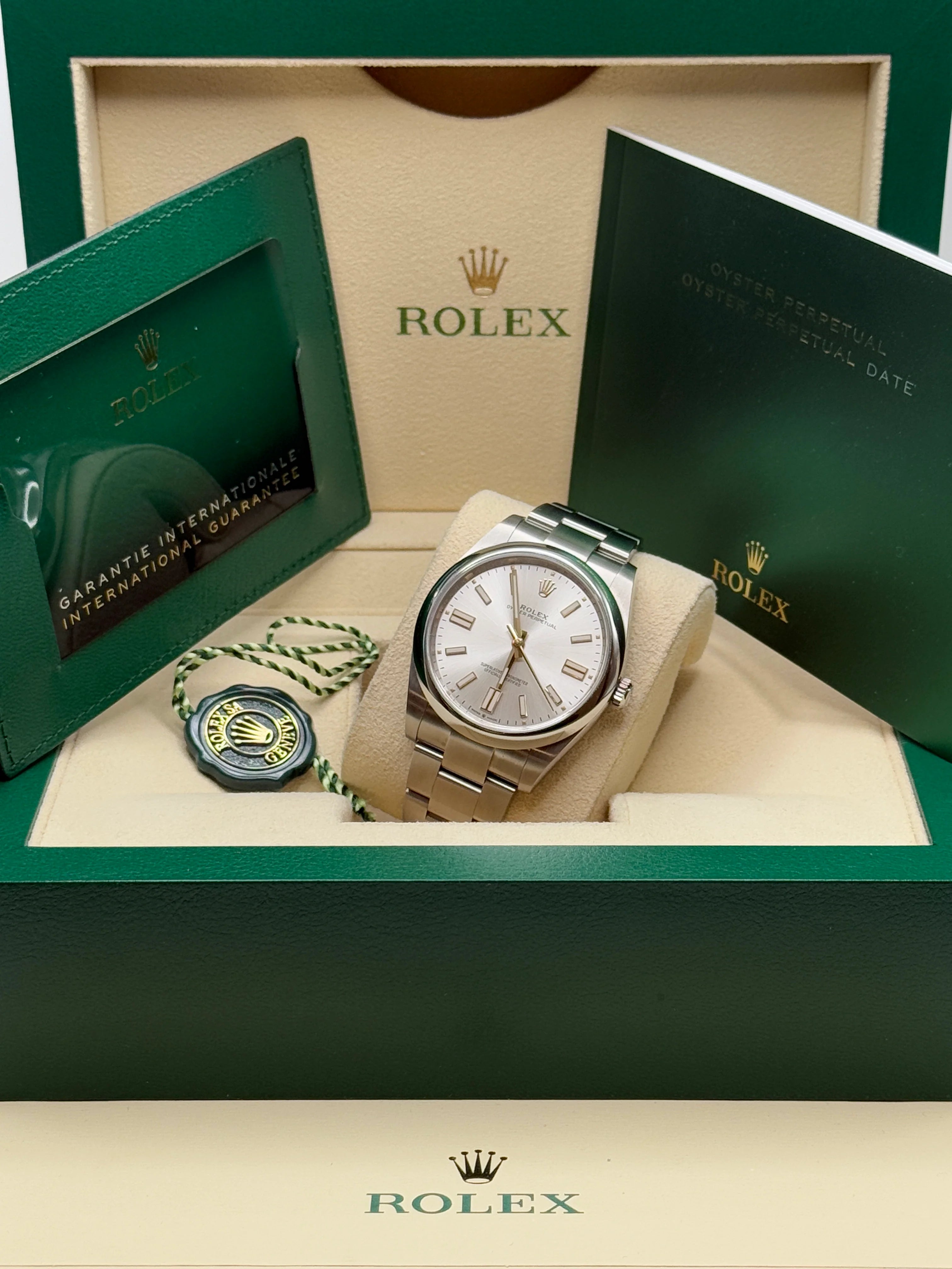 Rolex Oyster Perpetual 36mm 126000-0001 Silver Dial Oyster Bracelet - Image 8