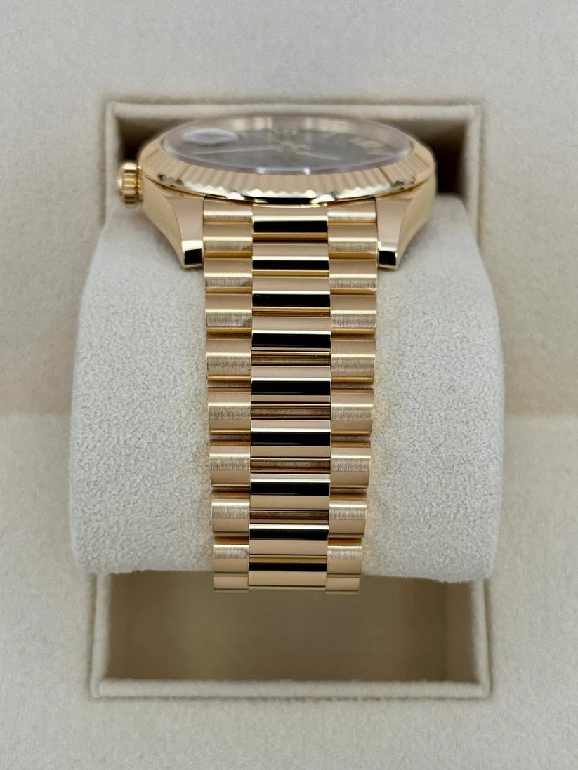 Rolex Yellow Gold President Day Date 40mm Green Roman Ombre Dial - 228238 - Image 5