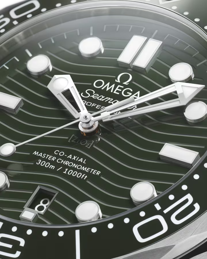 Omega Seamaster Diver 300M 42mm Green Dial Stainless Steel Bracelet 210.30.42.20.10.001 - Image 8