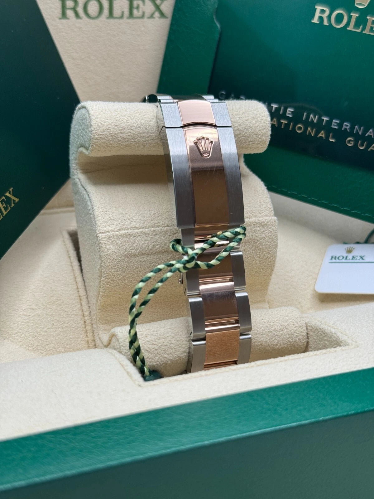 Rolex Datejust 41mm 126301 Sundust Slate Roman Dial Oyster Bracelet - Image 4