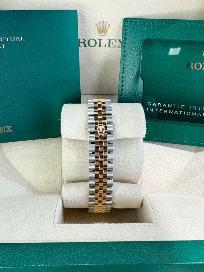 Rolex Datejust m278273-0001/0002 31mm White Dial Stainless Steel and Yellow Gold Oyster Watch - Image 6